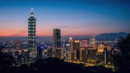 Xiangshan (Elephant Mountain), Taipei by Laurent Van Cutsem [3840x2160]